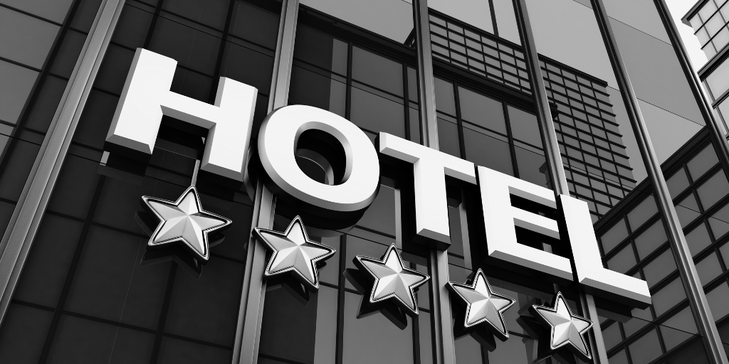 How to Find the Best Black Friday Hotel Deals